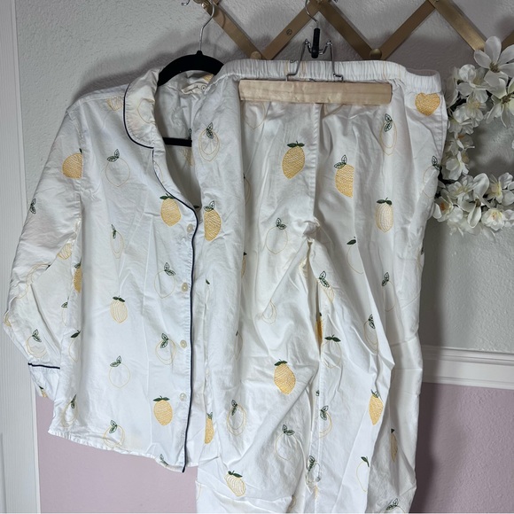 Printfresh Lemon Drop 🍋 Embroidered Long Pajama Set - Picture 10 of 12